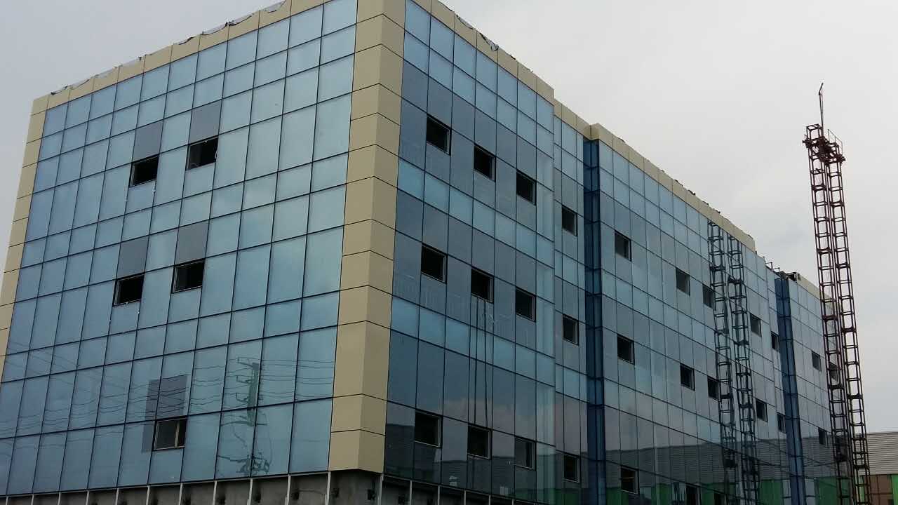 工業廠房鋁合金門窗及幕墻安裝施工技術指南